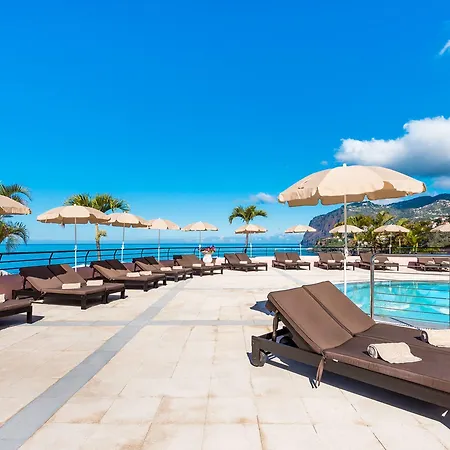 Pestana Royal Ocean & 5* Funchal (Madeira)