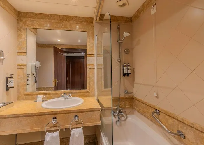 Pestana Royal Ocean & 5* Funchal (Madeira)